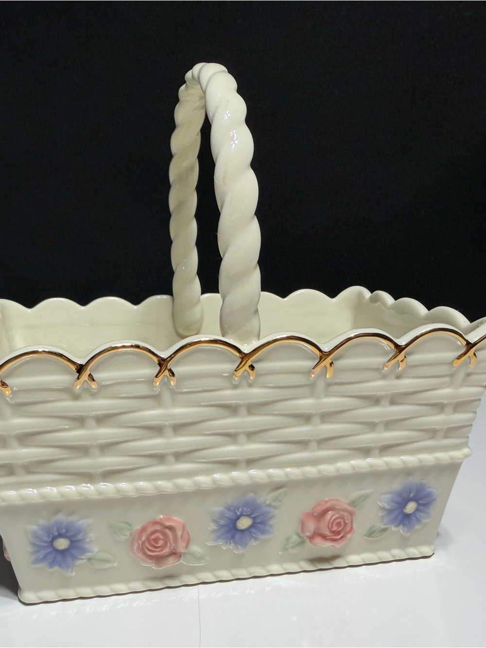 Lenox Ivory Porcelain Woven Basket Flowers & Butterfly Gold Trim Cottagecore